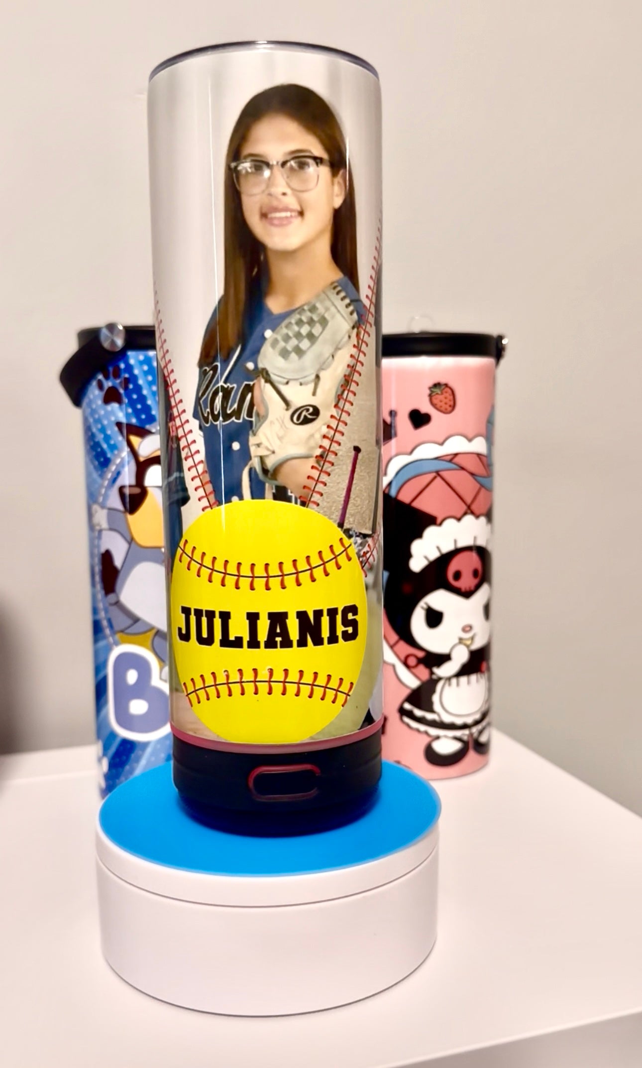 A.Custom Tumbler Bocina